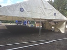 Errichten einer Zelthalle in Ahrweiler (Foto: THW Montabaur)